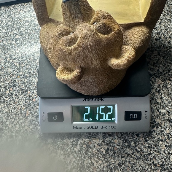 Rivers edge bear Toilet paper dispenser - Picture 10 of 10